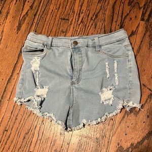 Daisy Jean distressed short